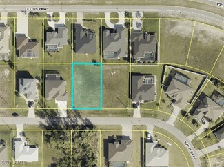 3539 SW 4th Ln, Cape Coral, FL 33991