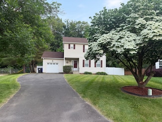 24 Podunk Cir Unit 24, South Windsor, CT 06074