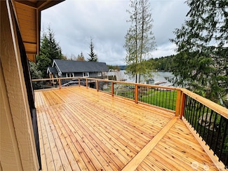 1311 SW Lake Roesiger Rd, Snohomish, WA 98290