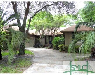 6 Sherborne Ln, Savannah, GA 31419