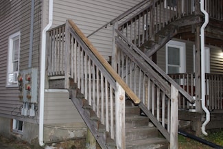 24 James St, Bristol, CT 06010