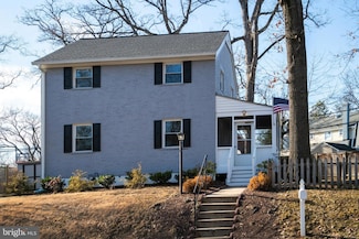 16 S Aberdeen St, Arlington, VA 22204
