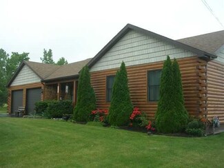 6024 Shoreham Dr, Lake View, NY 14085