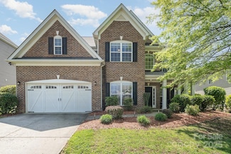 9013 Gailes Dr, Charlotte, NC 28278