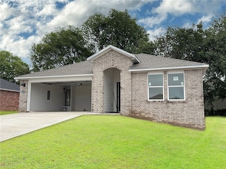 3109 N Bella St, Siloam Springs, AR 72761