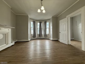 1124 Hampton Place, Elizabeth, NJ 07201