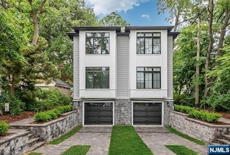 244 County Rd Unit right side, Tenafly, NJ 07670
