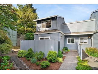 14635 SW 106th Ave, Portland, OR 97224