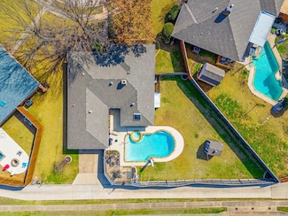 5402 Hidalgo Ct, Garland, TX 75043