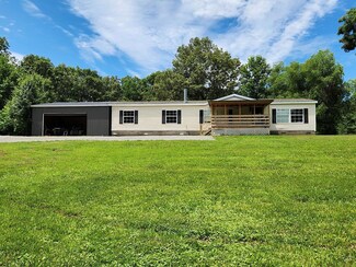 94 Swan Lake Rd, Nortonville, KY 42442
