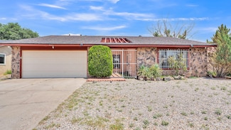 5604 Hayes Dr NW, Albuquerque, NM 87120