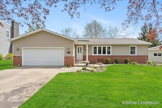 2230 Edgewood Ave SE, Grand Rapids, MI 49546