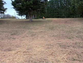 1906 Bethlehem Church Rd, Reidsville, NC 27320