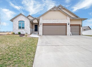 918 N St Andrew Ct, Goddard, KS 67052