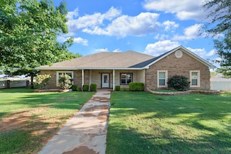 6611 E Driftwood Dr, Gardendale, TX 79758