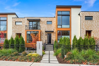 1321 Market St, Kirkland, WA 98033