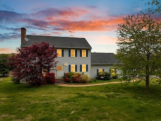 686 West Rd, Salem, CT 06420