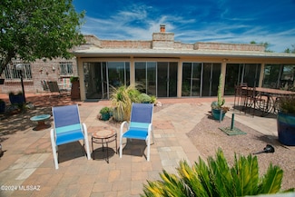 15 Amore Ct, Tubac, AZ 85646