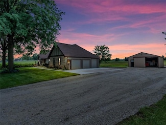12806 Missouri 33, Kearney, MO 64060