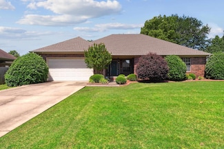 1045 Spatz Cir, Conway, AR 72034