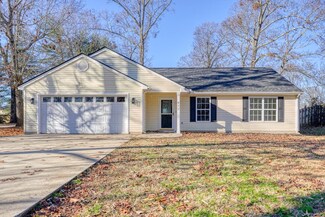 477 Hampton Rd, Lyman, SC 29365
