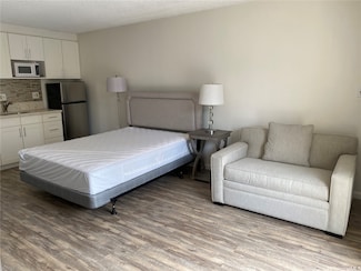 364 Seaside Ave Unit 606, Honolulu, HI 96815