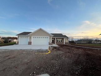 5289 Cornhusk Ln, Oshkosh, WI 54904