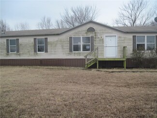 20361 E 578 Rd, Watts, OK 74964