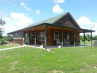 2688 82nd Rd, Udall, KS 67146
