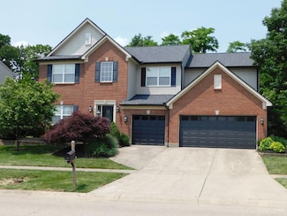 792 Oak Forest Dr, Morrow, OH 45152