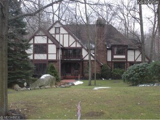 837 Hanover Rd, Gates Mills, OH 44040