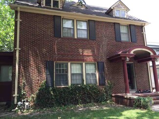 325 S Belmont St, Wichita, KS 67218