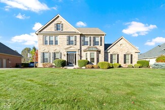 10157 Water Crest Dr, Fishers, IN 46038