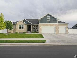 448 E Abajo Peak Dr, Eagle Mountain, UT 84005