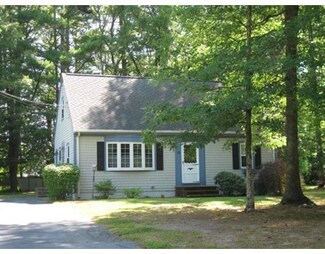 11 Hawes Dr, East Freetown, MA 02717