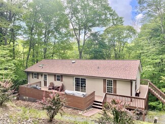 334 Foxden Rd, Mars Hill, NC 28754