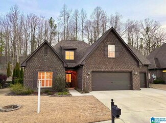 297 MacAllan Dr, Pelham, AL 35124