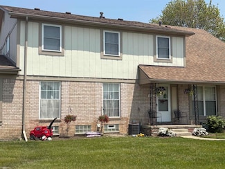 35296 Terrybrook Dr Unit 175, Sterling Heights, MI 48312