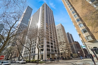 222 E Pearson St Unit 409, Chicago, IL 60611