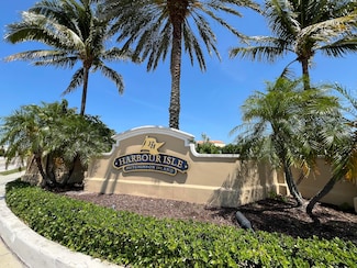 37 Harbour Isle Dr E Unit 304, Fort Pierce, FL 34949