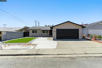 1015 Falcon Dr, Vallejo, CA 94589