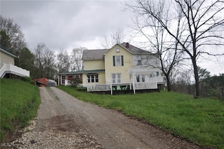 5955 Helaman Ln, McConnelsville, OH 43756