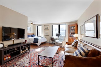 229 E 28th St Unit 4-D, New York, NY 10016