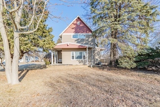 302 S Linden St, Normal, IL 61761