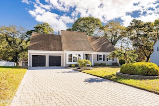 1432 Weeping Willow Ct, Toms River, NJ 08753