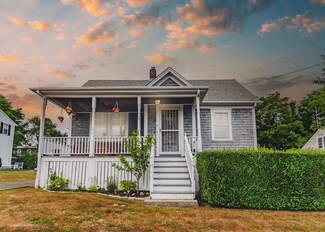 5 Cleveland St, South Dartmouth, MA 02748