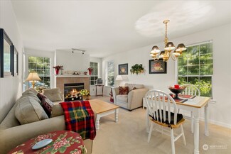 130 NE 95th St Unit B302, Seattle, WA 98115