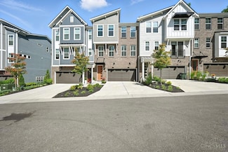 127 Blossom View Dr, Loveland, OH 45140