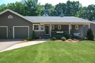 38 Cannon Forge Dr Unit 38, Foxboro, MA 02035