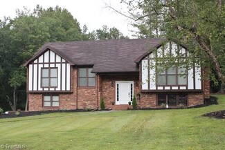1536 Old Coach Rd, Kernersville, NC 27284